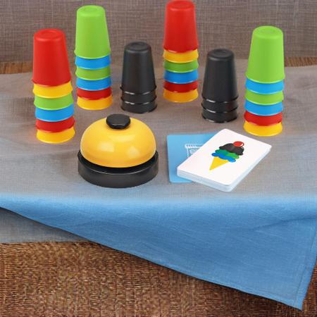 Imagem de Jogo Speed Cups Pakitoys Copinhos Coloridos com Cartas Brinquedo Divertido Recreativo Infantil