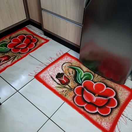 Jogo Tapete Cozinha 3 Peças Pintado à Mão Flores vermelha 02 em Promoção na  Americanas