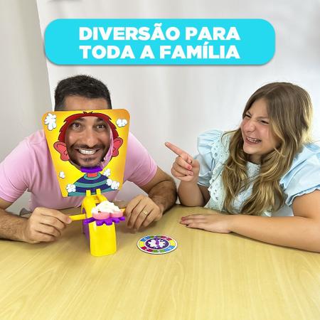 Brinquedo Infantil Divertido Para Família e Amigos Jogo da Torta na Cara  Polibrinq - Baby&Kids