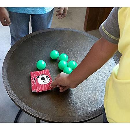 Jogos da Mattel, alimente o jogo infantil Pandas com máscaras de