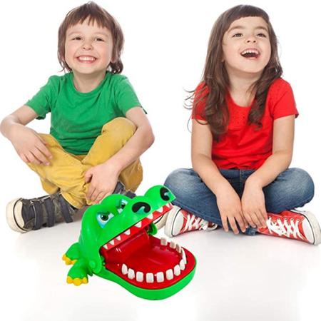 Crocodilo Dentista Infantil Educativo Jogo Acerte o Dente - Polibrinq com o  Melhor Preço é no Zoom