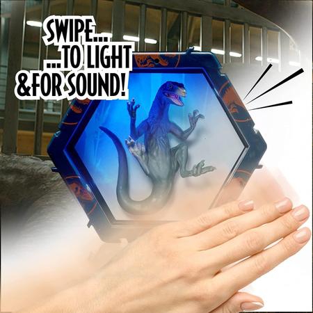 Imagem de Jurassic World Blue Velociraptor Roar Sounds Light-Up Figura