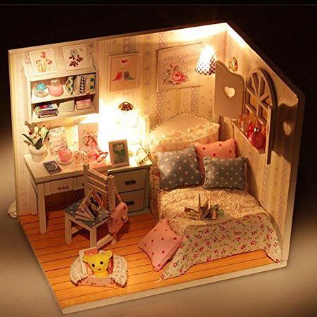 Imagem de Kisoy Romantic and Cute Dollhouse Miniatura DIY House Kit Creative Room Perfect DIY Gift for Friends, Lovers and Families(Gorgeous Dawn)