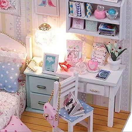 Imagem de Kisoy Romantic and Cute Dollhouse Miniatura DIY House Kit Creative Room Perfect DIY Gift for Friends, Lovers and Families(Gorgeous Dawn)