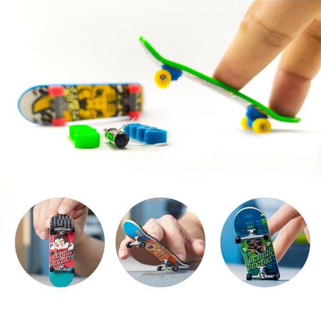 Kit 4 Skate De Dedo Mini Com Lixa Fingerboard Truck - AuShopExpress - Skate  de Dedo - Magazine Luiza