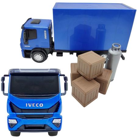 Caminhão Iveco Tector Baú com acessórios - Usual Brinquedos - Azul -  Caminhões, Motos e Ônibus de Brinquedo - Magazine Luiza