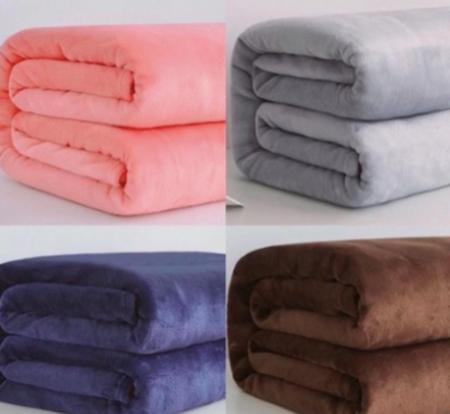 Imagem de KIT 2 Cobertor Manta Lisas Casal Microfibra 1,80 x 2,00 Mantinha Envio de Cores Sortidas