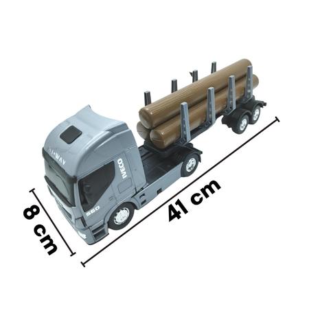 Miniatura Caminhão Brinquedo Infantil Iveco Tora De Madeira