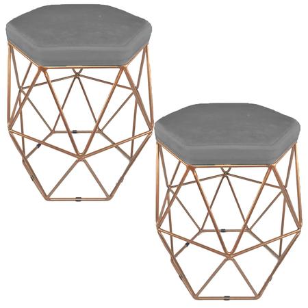 Imagem de Kit 2 puff decorativos para sala hexagonal aramado base bronze suede cinza - clique e decore