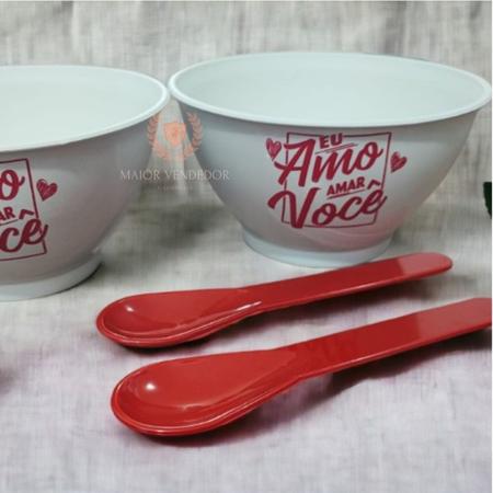 Kit 20 Cumbucas Bowl 400ml Amo Amar Você Namorados + Colher - Fortinjet Imagem de Kit 20 Cumbucas Bowl 400ml Amo Amar Você Namorados + Colher
