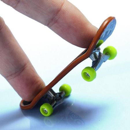 Kit 3 Skates De Dedo Profissional Fingerboard Presente - Stimu Late - Skate  de Dedo - Magazine Luiza