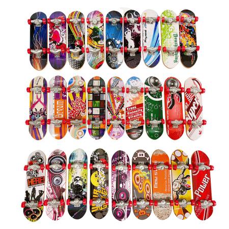 Kit Skate De Dedo 4 Peças Radical Material Reforçado Resistente Menino -  DBRINQ - Skate de Dedo - Magazine Luiza