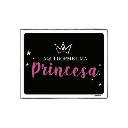 Kit 5 Placas Decorativa - Aqui Dorme Uma Princesa - Sinalico Imagem de Kit 5 Placas Decorativa - Aqui Dorme Uma Princesa