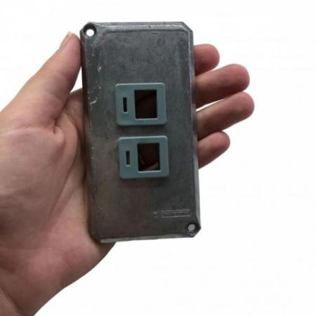 Kit 5 tampa condulete 1 para 2 modulo rj11-45 tramontina 56117/018 Imagem de Kit 5 tampa condulete 1 para 2 modulo rj11-45 tramontina 56117/018