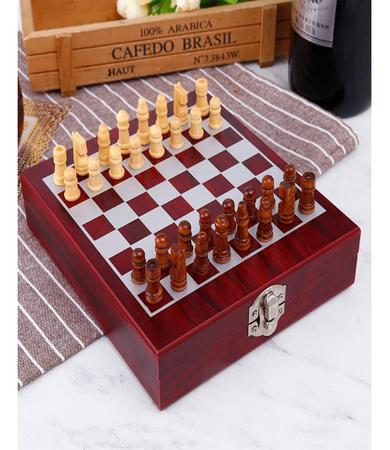 Kit de vinho jogo xadrez com maleta 05 peças. SXQ6603KIT