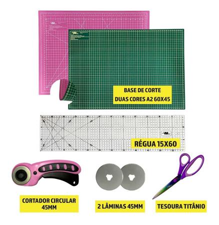 Imagem de Kit Base De Corte 60x45 Duas Cores Verde Rosa Régua 15x60 Tesoura de Titânio Cortador 45mm 2 Laminas
