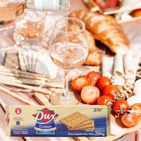 Kit Biscoito Crackers DUX Golden Original Sodas (3 Pct) Imagem de Kit Biscoito Crackers DUX Golden Original Sodas (3 Pct)