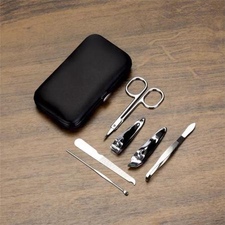 Imagem de Kit com 3 estojos práticos para unhas com alicates pinça tesoura limpador e lixa doméstico