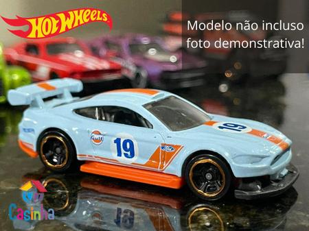 Kit 3 Carrinhos Hot Wheels Sortidos C4982 Mattel Básicos Escala 1:64 -  Happily Brinquedos