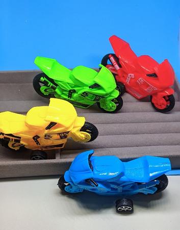 Kit Com 4 Motos de Brinquedo Corrida Miniatura Infantil para Crianças  Motinha Plastico Coloridas Coleção em Promoção na Americanas