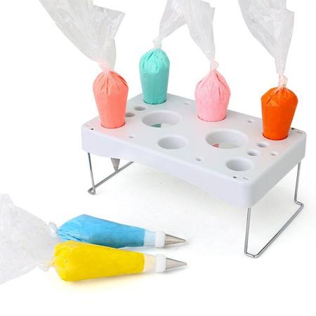 Kit Confeitaria: Cortador De Bolo + Jogo Bico Para Decorar + Porta Saco -  Loja Coisaria - Presente com ideias