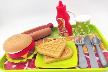 Comida realista, Brinquedo Hambúrguer Realista para Crianças Conjunto com  Bandeja, comida infantil fofo para berçário, jardim infância, jogo cozinha  colorido para melhorar Ngumms