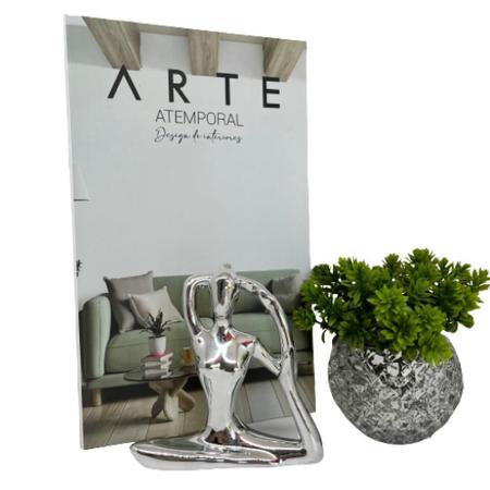 Imagem de Kit decoração livro arte + vaso de vidro + mulher meditando