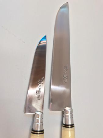 Imagem de Kit Estojo com faca 6 e faca 10, chaira e garfo para churrasco em aço inox e cabo de osso e chifre 50Q