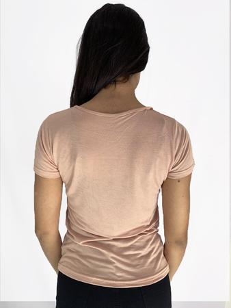 Imagem de KIT Feminino 2 Peças - Camiseta Estampa Sortida e Bermuda Jeans Meia Coxa Preta