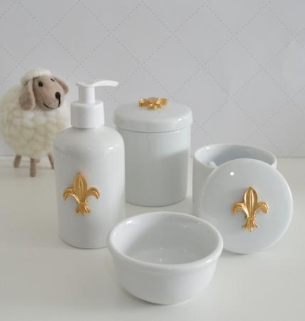 Imagem de Kit Higiene Bebê K016 Porcelana Dourado Banho Cuidado Quarto Menina Menino