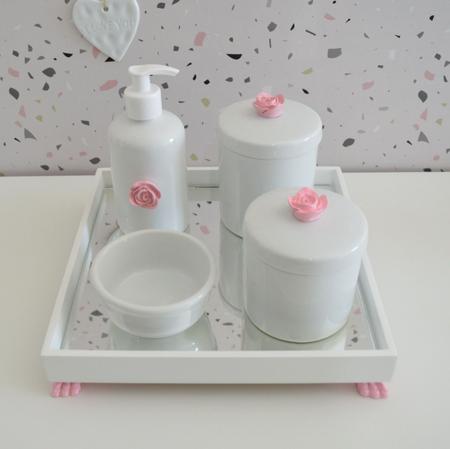 Imagem de Kit Higiene Porcelana Bebê Banho Cuidado Quarto K014 Flor