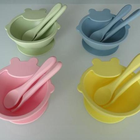 Kit Introdução Alimentar Silicone 6 Pçs Bpa Free - Verde - Fucsia Imports Imagem de Kit Introdução Alimentar Silicone 6 Pçs Bpa Free - Verde