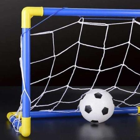 Imagem de Kit Mini Trave De Futebol Infantil Mini Gol de Plástico com Bola + Bomba de Encher