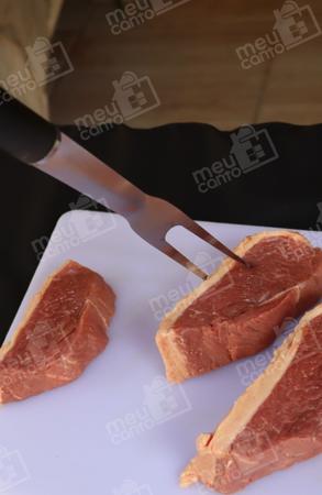 Imagem de Kit Para Churrasco 2 Peças Garfo e Faca Em Aço Inoxidável Cabo em Plástico Utensílio Multiuso Para Cozinha