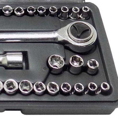 Kit Parafusadeira a bateria 4,8V com 4 bits + Jogo de soquete sextavado encaixe 1/ - Goodyear Imagem de Kit Parafusadeira a bateria 4,8V com 4 bits + Jogo de soquete sextavado encaixe 1/ - Goodyear