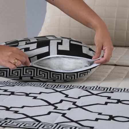 Imagem de Kit Peseira Cama C/ Almofada Cheia King 5 Pçs Jacquard Preto