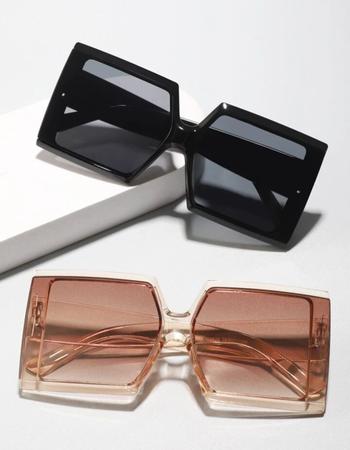 Imagem de Kit Relógio Digital Led Redondo Silicone ajustável + Óculos de Sol Feminino Armação Grande Vintage Quadrado Luxo Moda