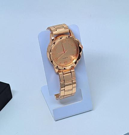 Imagem de Kit Relógio Feminino Aço Inox Quartz Analógico redondo Luxo Dourado Rose Gold +Pulseira e Brincos + Caixa Presente