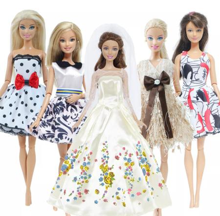 Roupa para barbie (Vestido, chapéu e sapatilha artesanal)