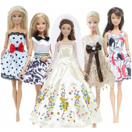 Roupa para barbie (Vestido com mochila e sapato)