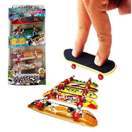 Kit Skate De Dedo 4 Peças Radical Material Reforçado Resistente Menino -  dtoys - Skate de Dedo - Magazine Luiza