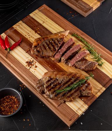 Imagem de Kit Tábua de Corte de Carne 35cm Com Garfo e Faca Churrasco