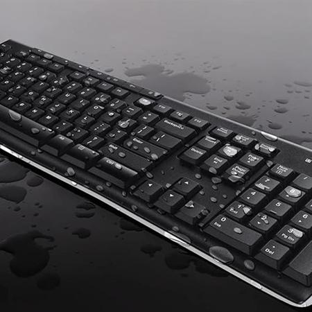 Imagem de Kit Teclado e Mouse Logitech MK270 Sem Fio US QWERTY Layout