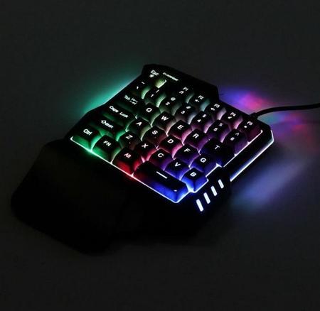 Teclado Gamer de mão única Iluminado 39 teclas T15 PUBG Zyoulang - Teclado  Gamer - Magazine Luiza