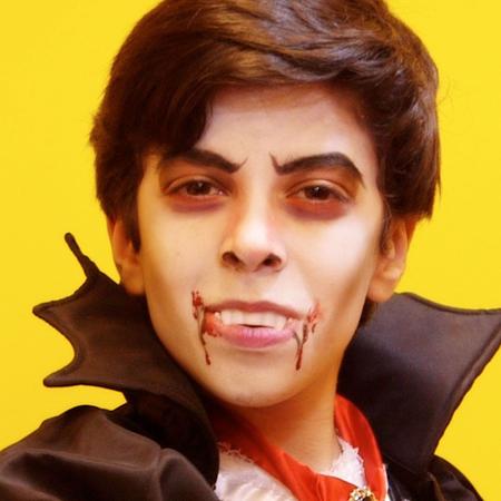 Como fazer maquiagem de vampiro Drácula: masculino, feminino e