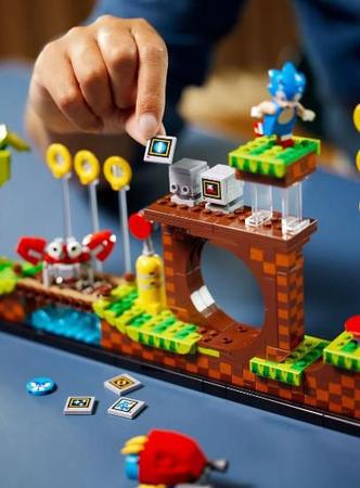 Lego confirma produção do kit Sonic Mania - Green Hill Zone