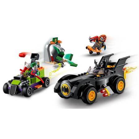 LEGO Batman vs. Coringa - Perseguição de Batmóvel - 76180 - Brinquedos de  Montar e Desmontar - Magazine Luiza