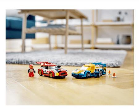 Lego City Carros de Corrida 60256 - BALAÚSTRES BRINQUEDOS - Loja de Brinquedos - Curitiba