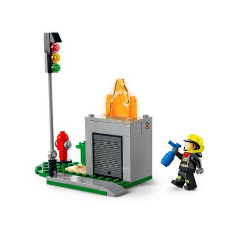 Imagem de Lego City Resgate Dos Bombeiros E Perseguição De Polícia 60319