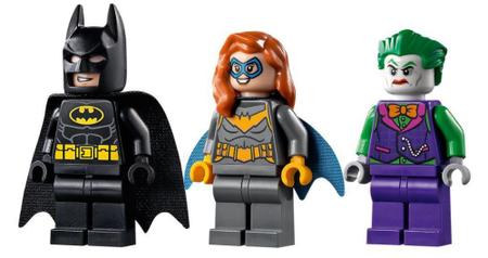 LEGO Batman vs. Coringa - Perseguição de Batmóvel - 76180 - Brinquedos de  Montar e Desmontar - Magazine Luiza